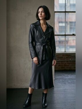 Vintage Black 100% Leather Button Front Jacket Size Petite Medium